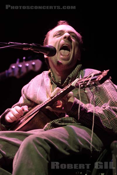 VIC CHESNUTT - 2009-03-16 - PARIS - Cafe de la Danse - 